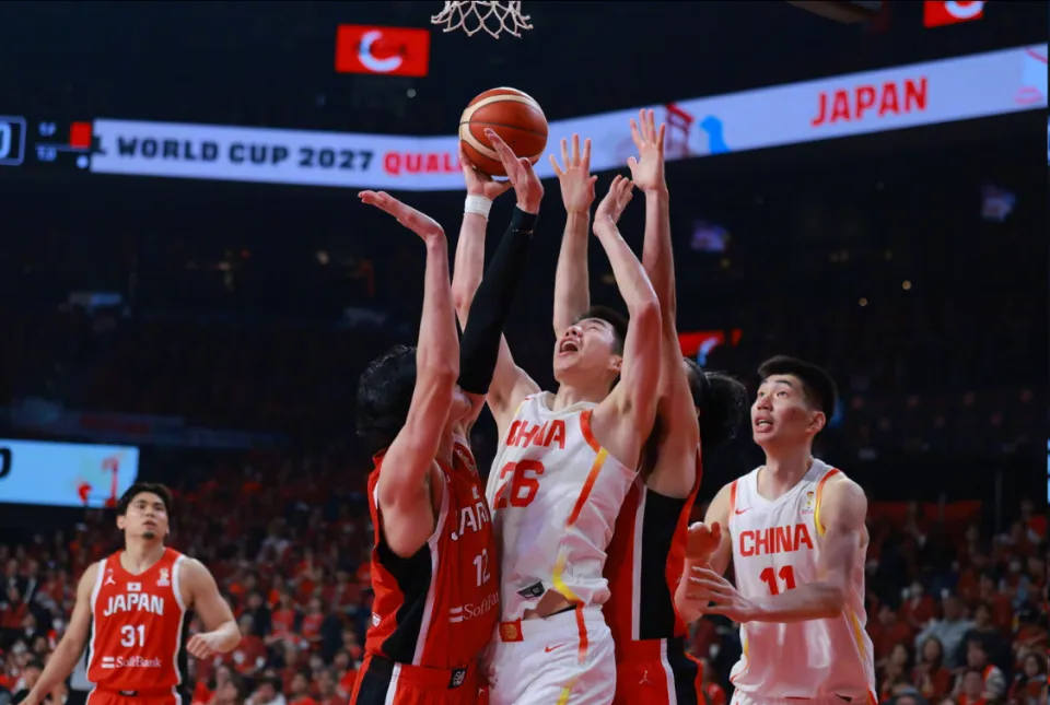 九游娱乐登录入口-三分6中5，拿全队5个第一！球迷：没有你不知道这场比赛要输多少